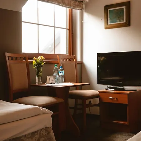 アパートホテル Przystan Nad Sola